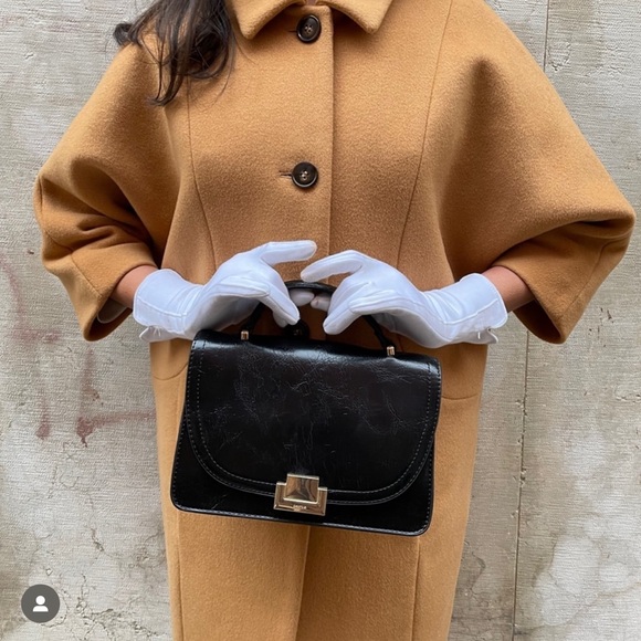 Gaala Paris Bridgette Coat - Picture 3 of 7